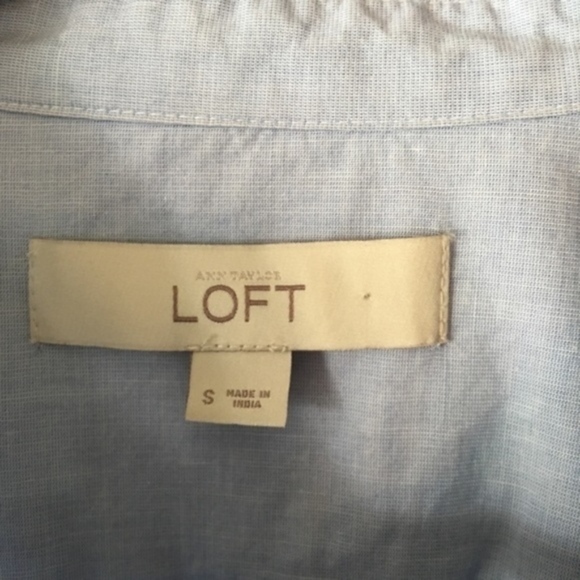 Loft Blue Ruffle Button-down Small - Picture 4 of 5